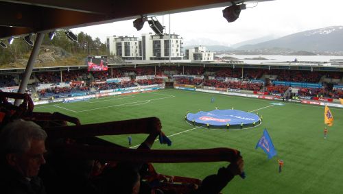 Alesund Stadion Molde Wikipedia Commons 500X283